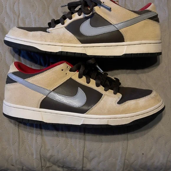 Nike | Shoes | Nike Sb Dunk Low Premium Dark Chocolate Size  display picture 1